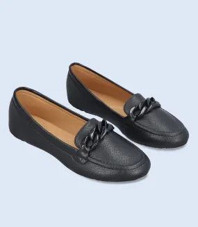 BW8496-BLACK-Women Comfort Moccasins