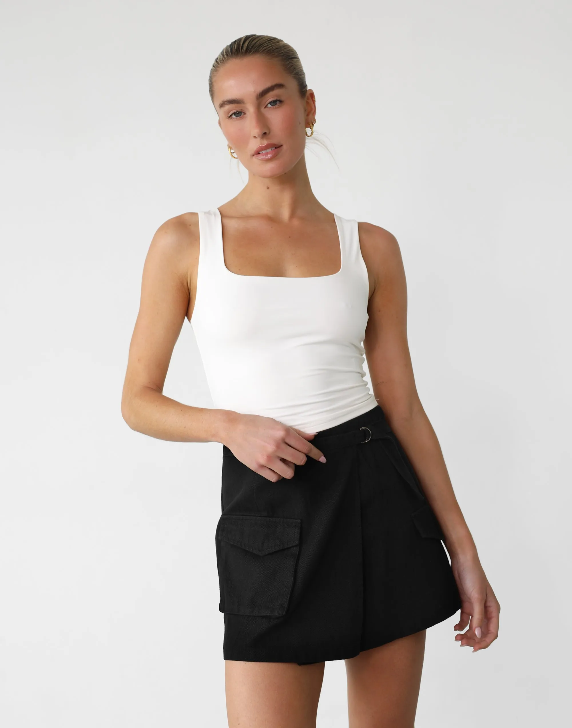 Scottie Mini Skirt (Black)