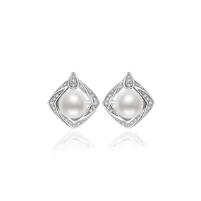 Elegant Freshwater Pearl Earrings WE00087