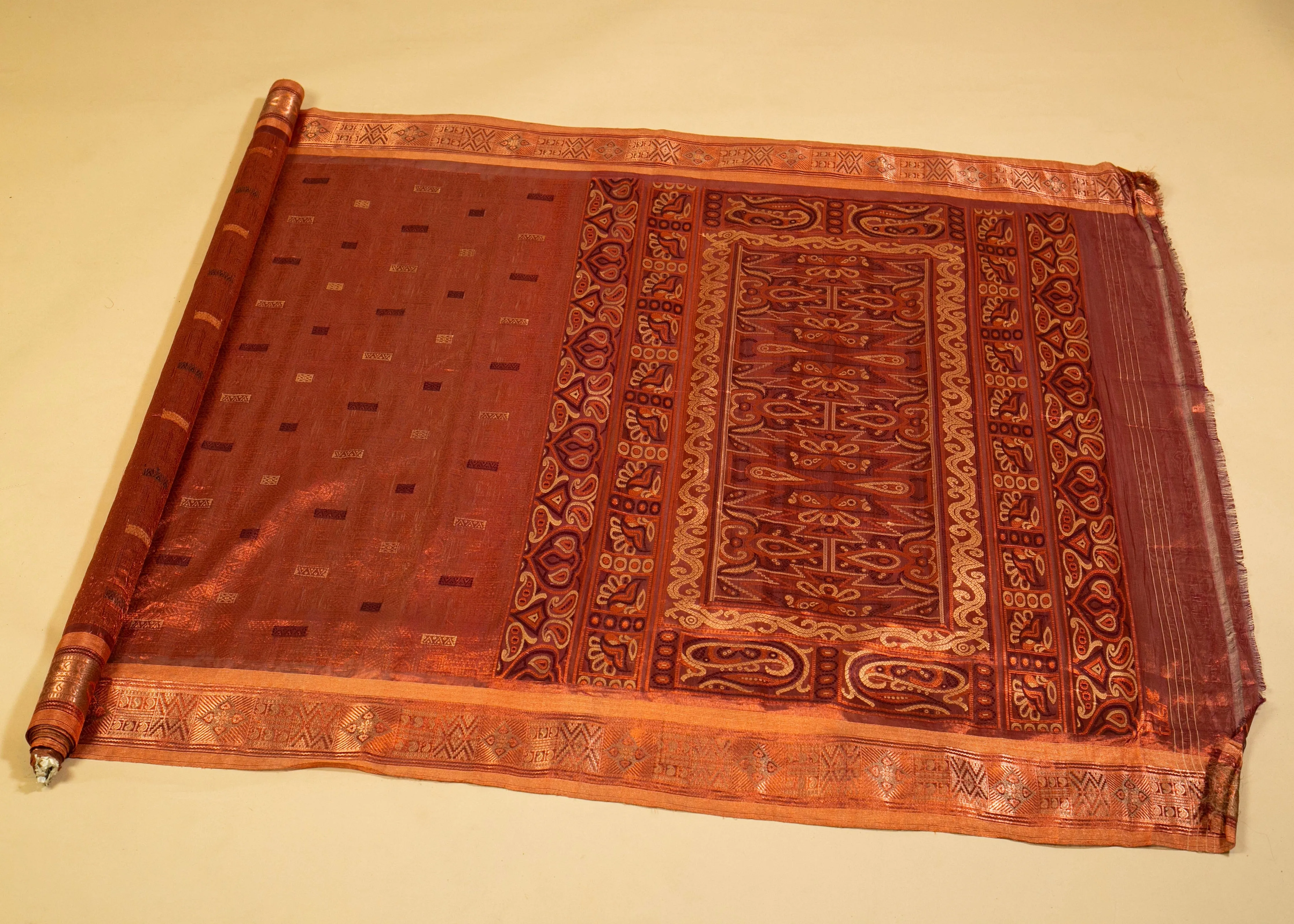 Add Elegance to Your Wardrobe with Our Copper Zari Kanjivaram Silk Saree