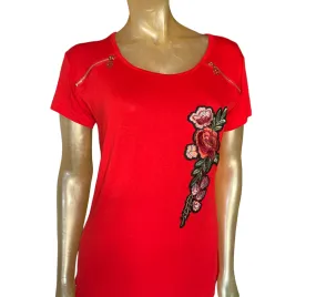 Flower design patch scoop neck T-shirt (Multiple Colors)