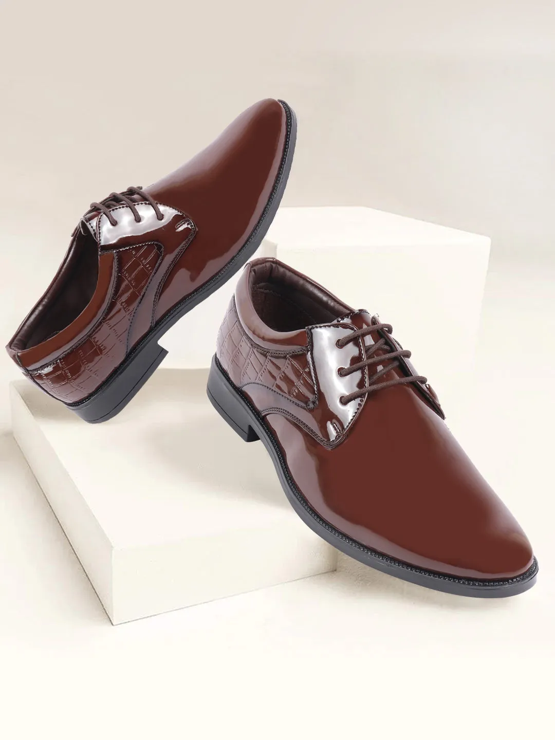 Men Tan Patent Leather Party Formal Embossed Design Office Lace Up Derby Shoes