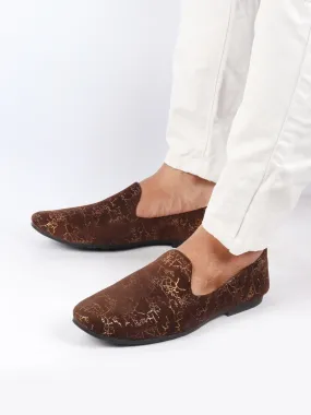 Men Brown Velvet Printed Design Ethnic Wedding Party Prom Slip On Loafer Shoes