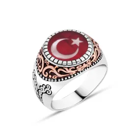 Moon and Star Enameled Small Circle Silver Men's Ring with Wavy Top Pattern