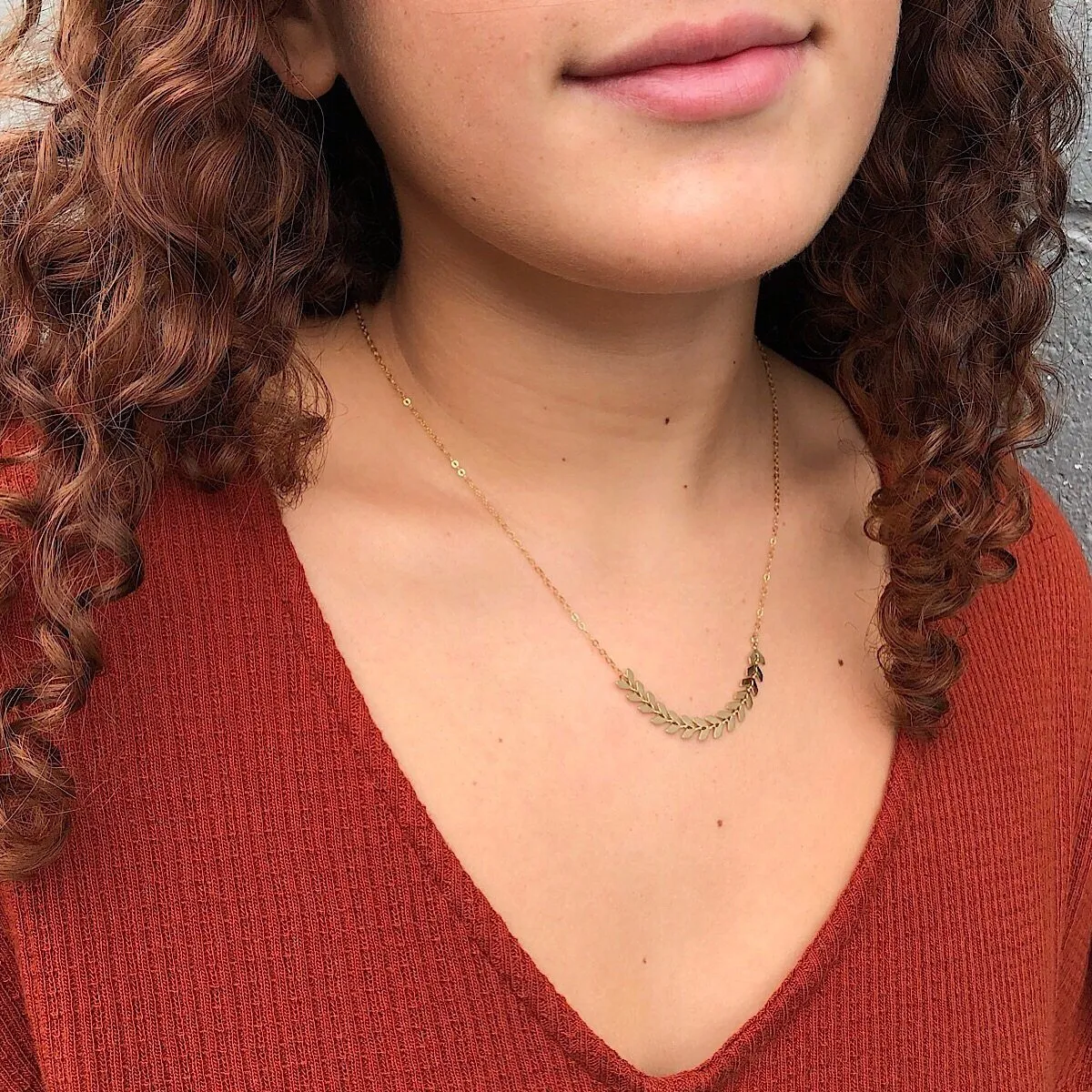 Laurel Drape Necklace