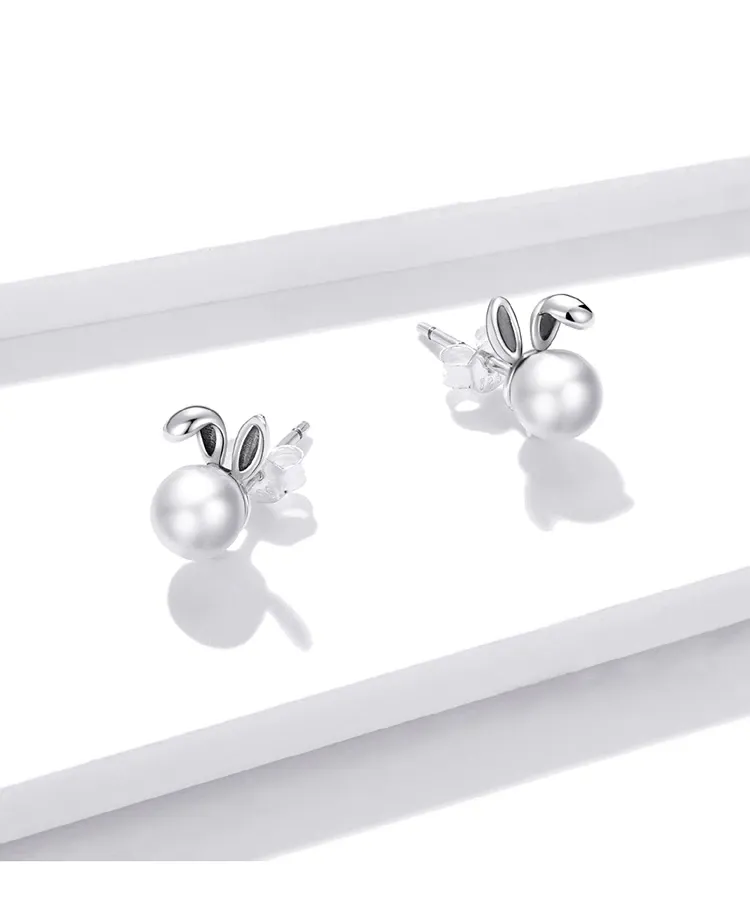 Cute Bunny Pearl Earrings