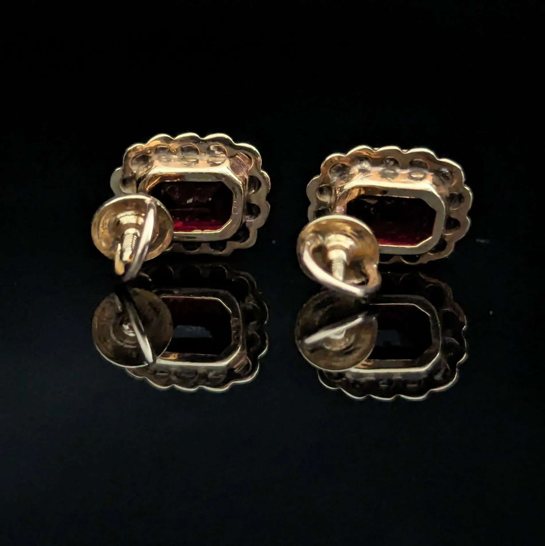 The Hollis - 1940s Red Paste 10k Yellow Gold Earrings