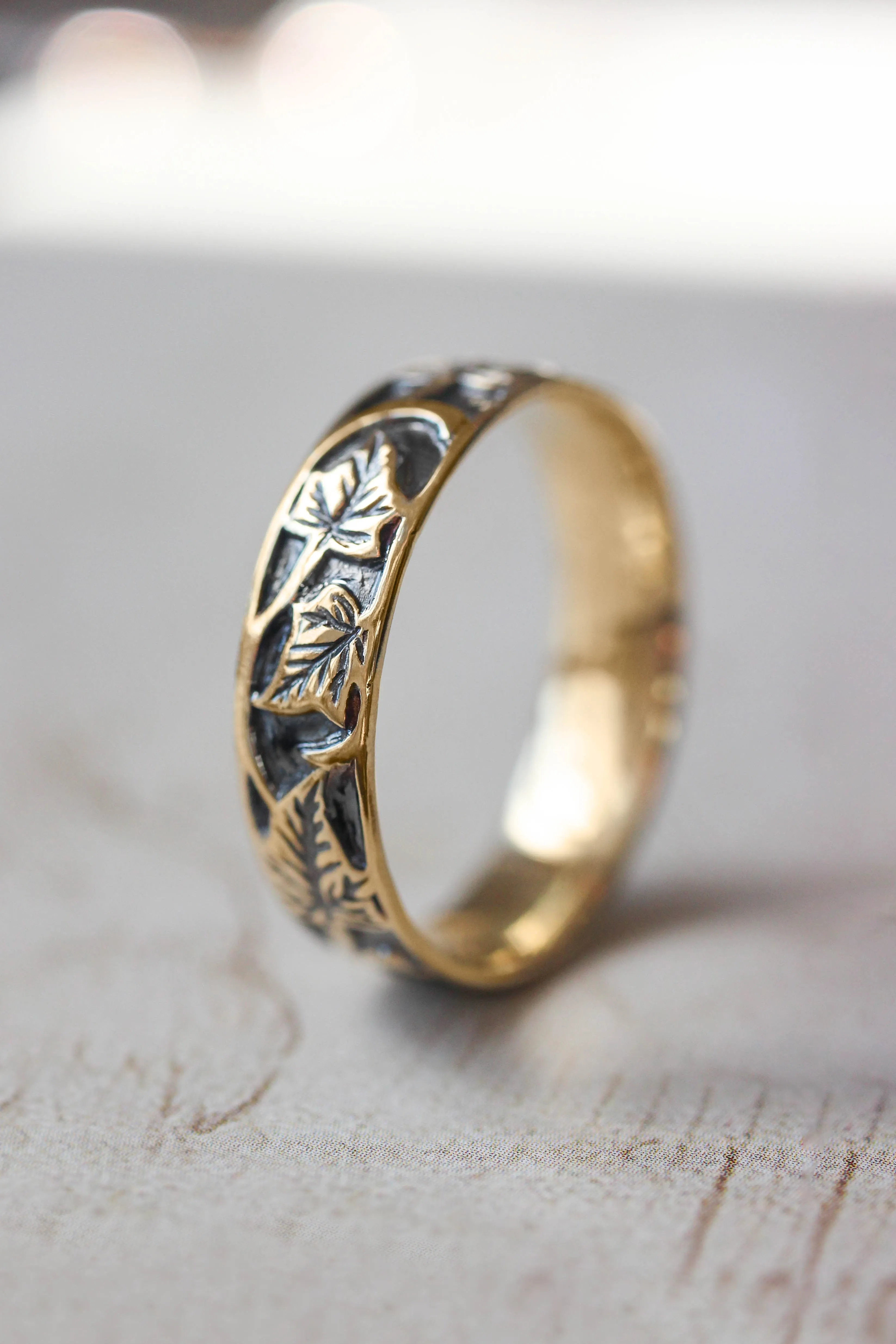 White gold ivy leaves pattern wedding band, men's wedding band with leaf motif