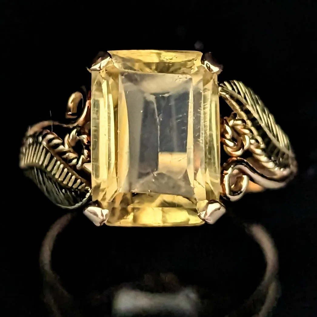 the Kansas - Retro Era Citrine 14k  Gold Scrolling Foliate c1940s